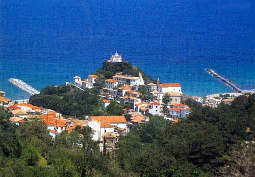 KARLOVASI - Stretched out imposingly in the more northern side of island Samos and gone around from green villages with a lot of vegetation and beaches with crystal clear waters, is found Karlovasi, the second largest town on the island, 35 km from Vathi.