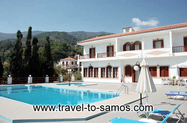 AGIOS KONSTANTINOS Photo of the Pool CLICK TO ENLARGE